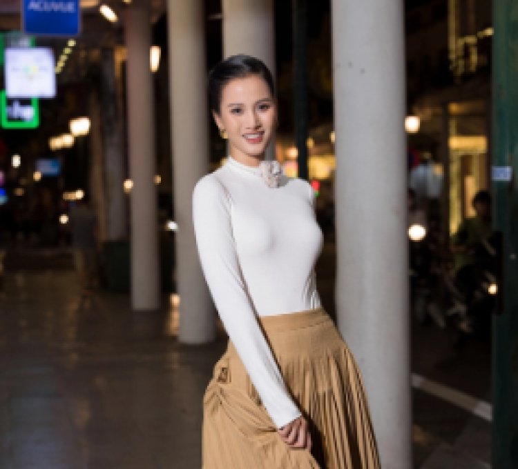 Hương Ly sau gần 1 tháng đăng quang Á hậu Miss Universe Vietnam 2023: Nhan sắc ngày càng thăng hạng, cực kỳ đắt sô